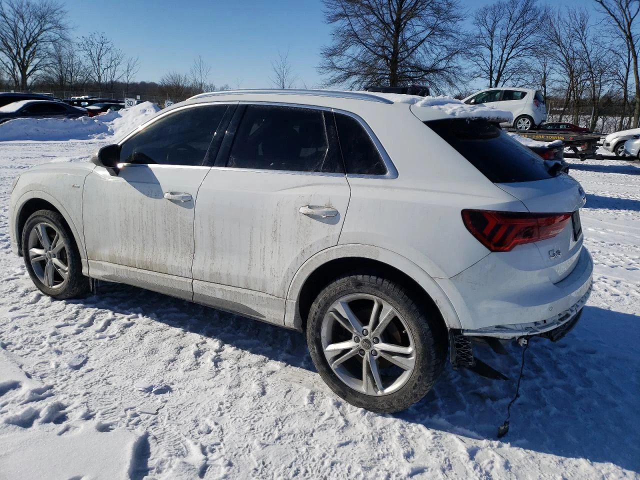 Audi Q3 PREMIUM PLUS S-LINE 45TFSI - изображение 2
