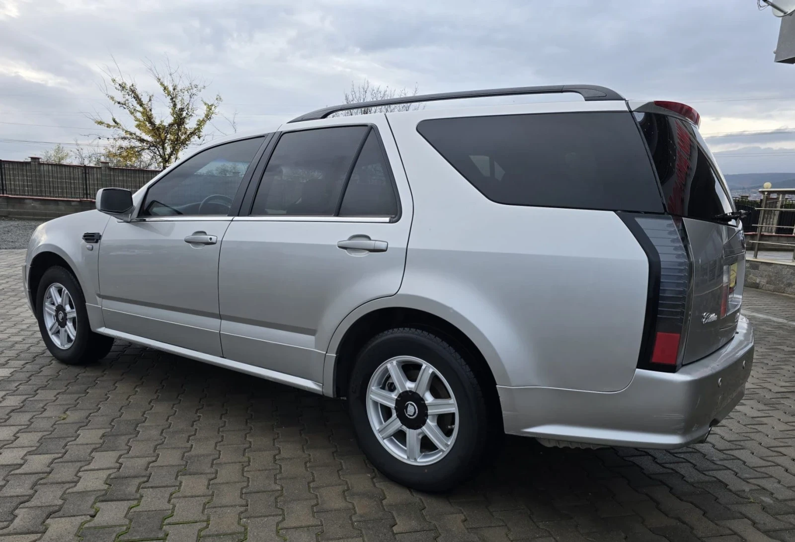 Cadillac Srx 3.6i GPL 4X4 7местна - изображение 6