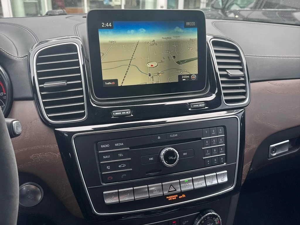 Mercedes-Benz GLS * AMG 63 * CARFAX * ЦЕНА ДО БГ - изображение 9