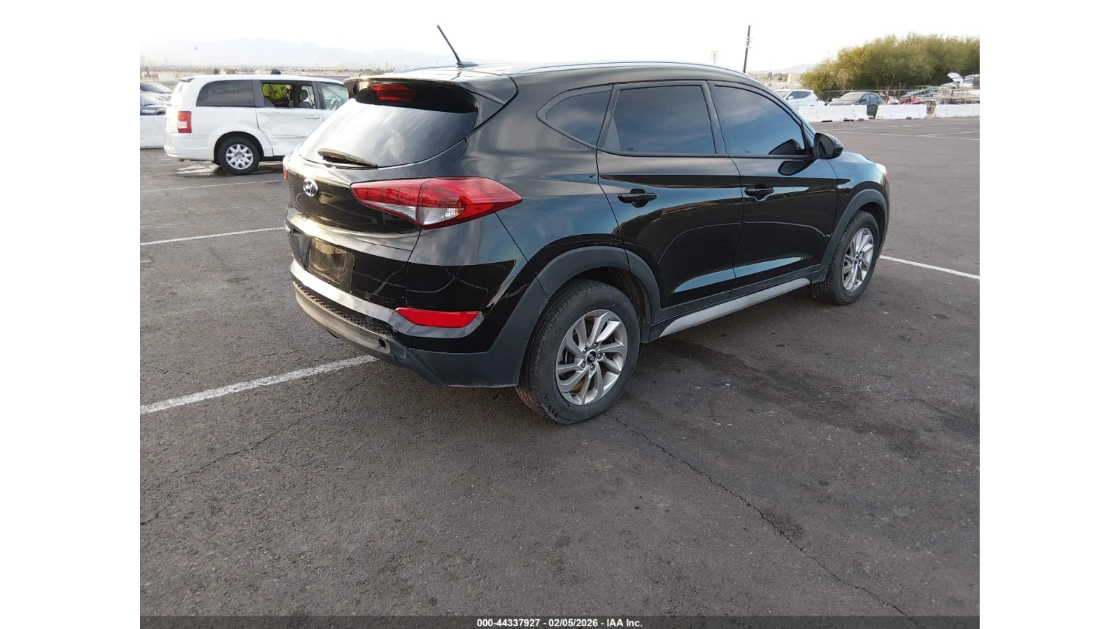 Hyundai Tucson, снимка 7 - Автомобили и джипове - 53749209