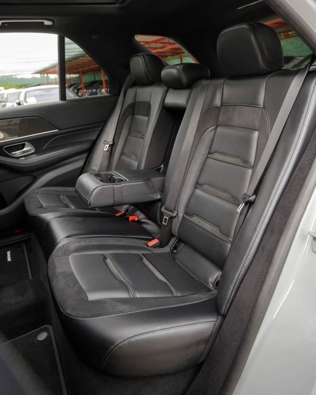 Mercedes-Benz GLE 53 4MATIC AMG, снимка 7 - Автомобили и джипове - 54559572