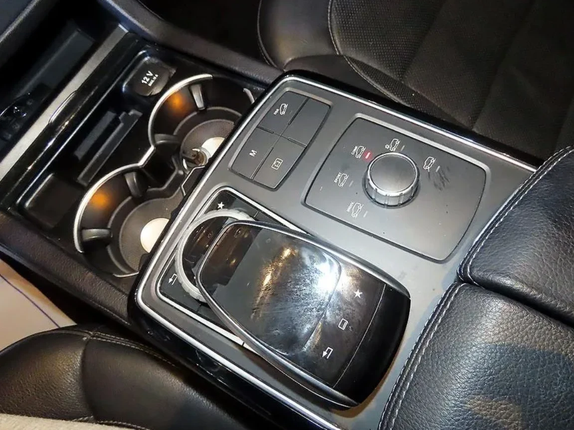 Mercedes-Benz GLE АМГ | ПОДГРЕВИ | ОБДУХВАНЕ | , снимка 15 - Автомобили и джипове - 54948918