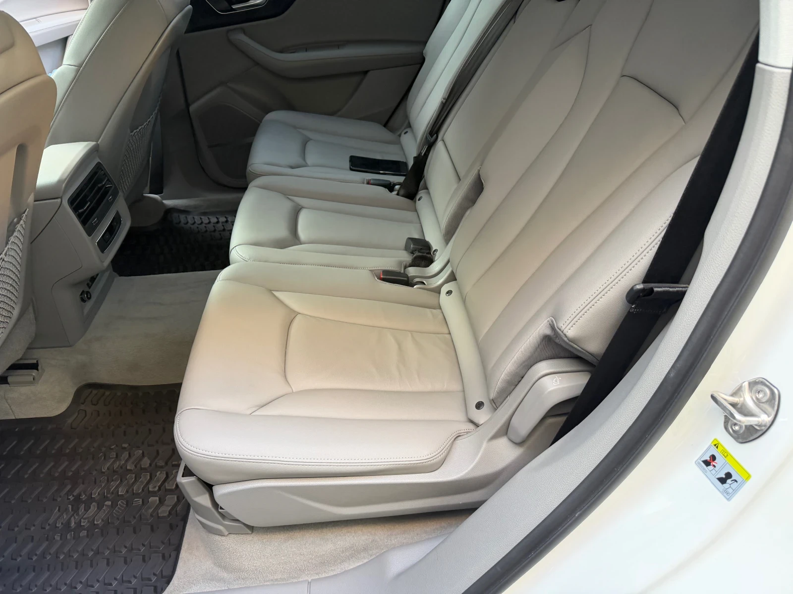 Audi Q7 55 TFSI , снимка 8 - Автомобили и джипове - 55203039