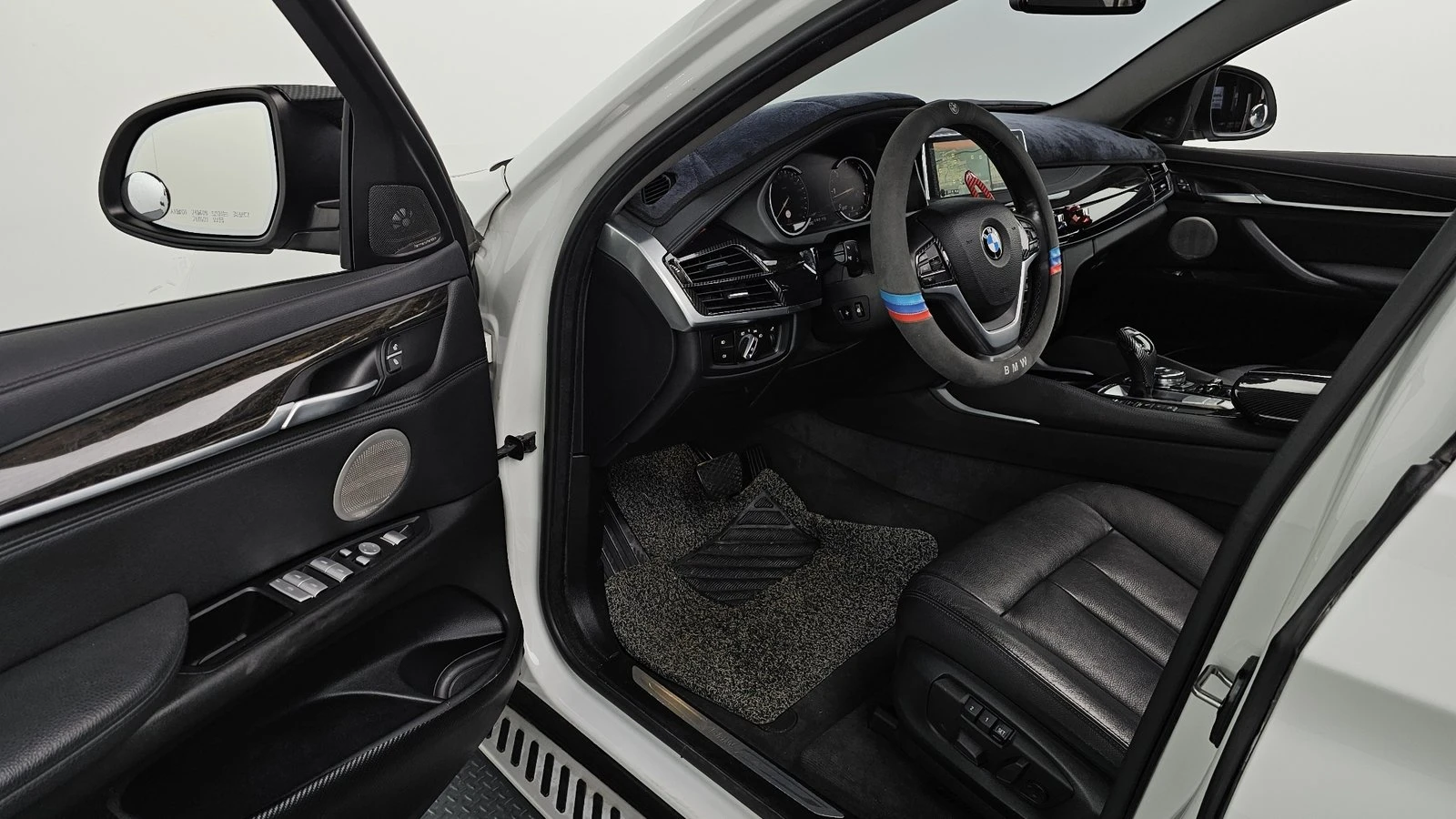 BMW X6 xDrive30d* ���* HUD* 360* ������ ���� | Mobile.bg � ����������� 10
