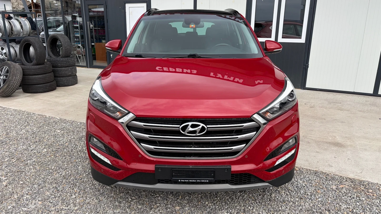 Hyundai Tucson 1.6i* 177hp* 4x4* full* Швейцария, снимка 2 - Автомобили и джипове - 55577157