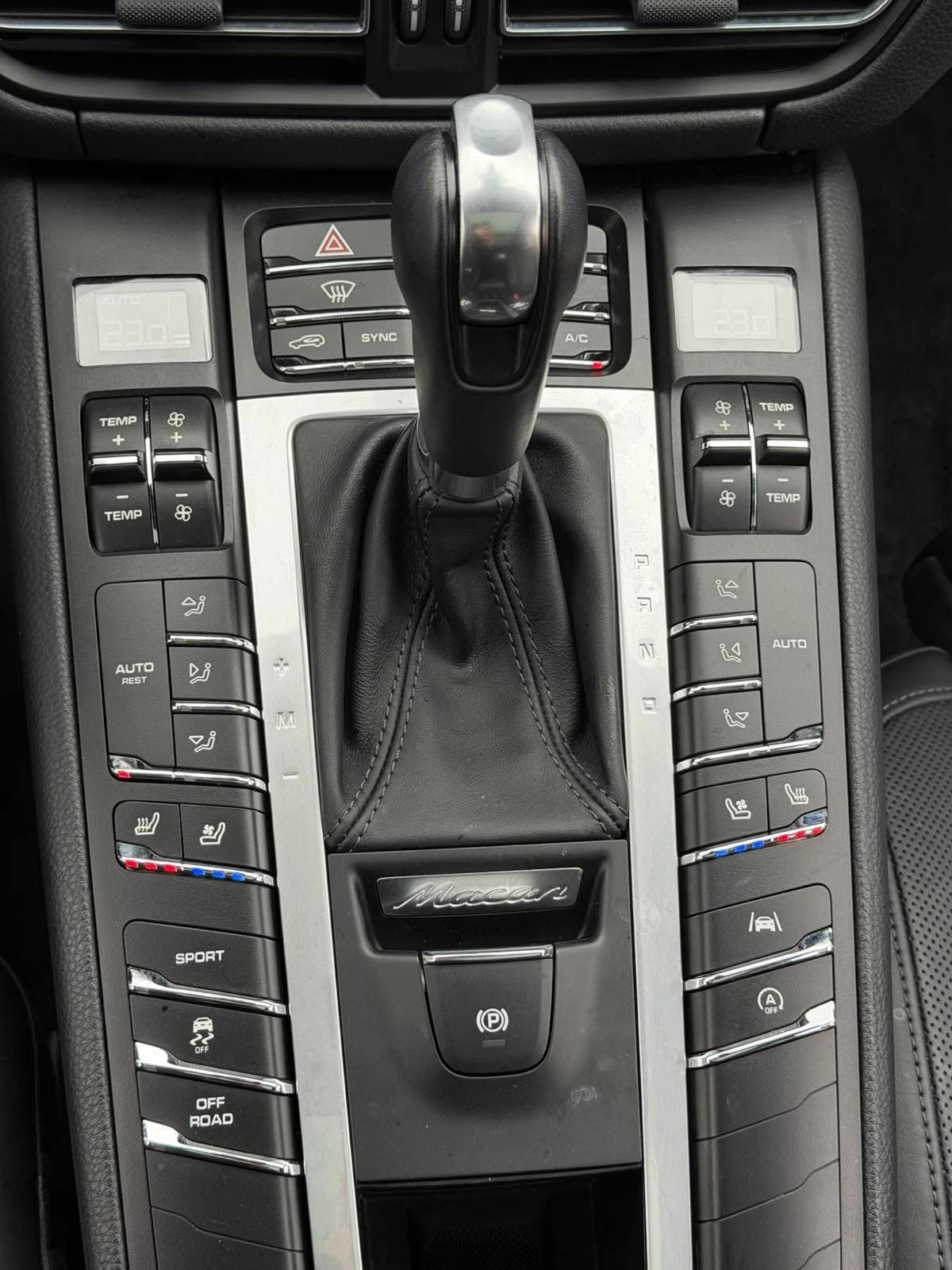 Porsche Macan, снимка 9 - Автомобили и джипове - 56008243