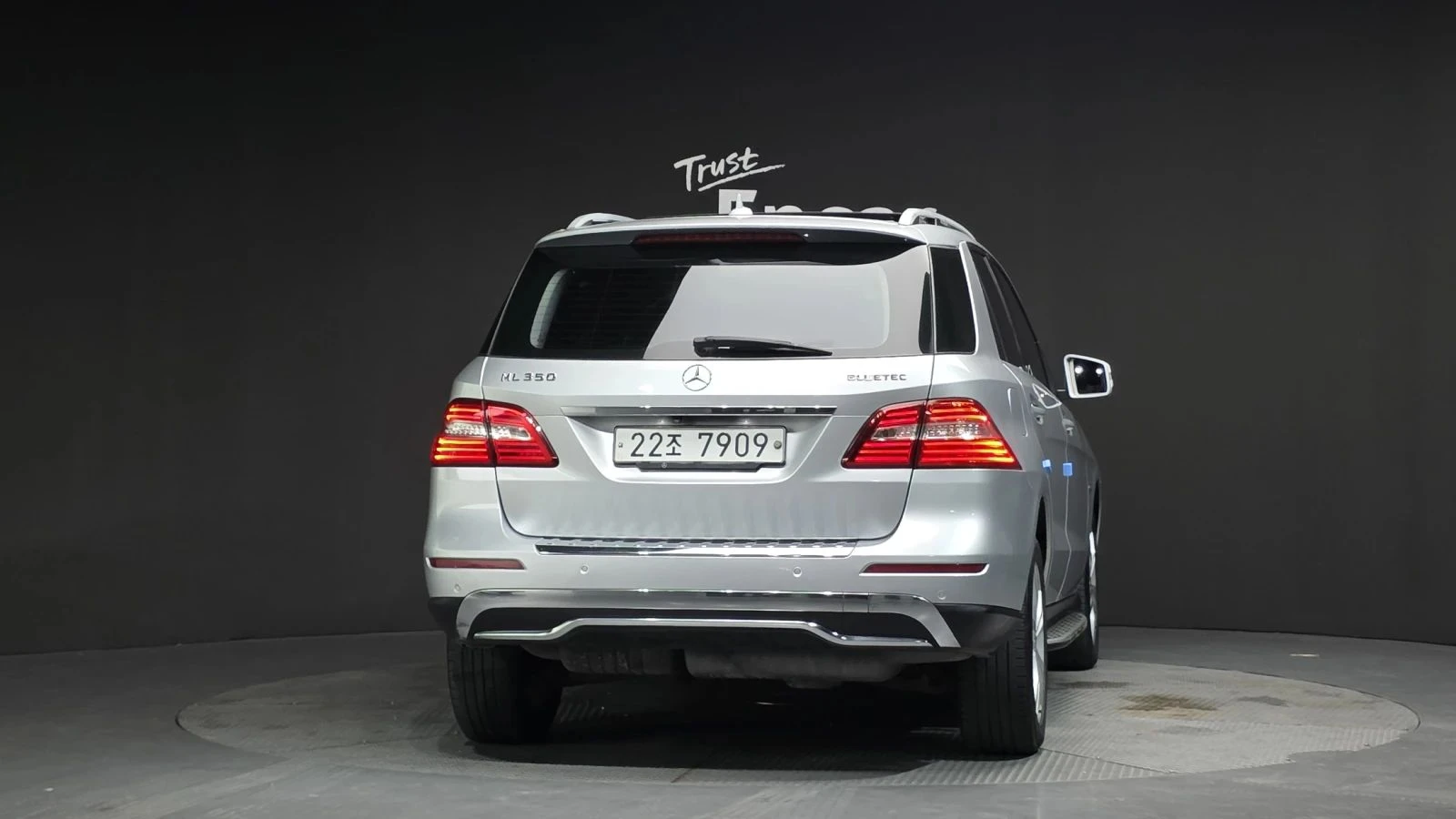 Mercedes-Benz ML 350, снимка 4 - Автомобили и джипове - 56686643