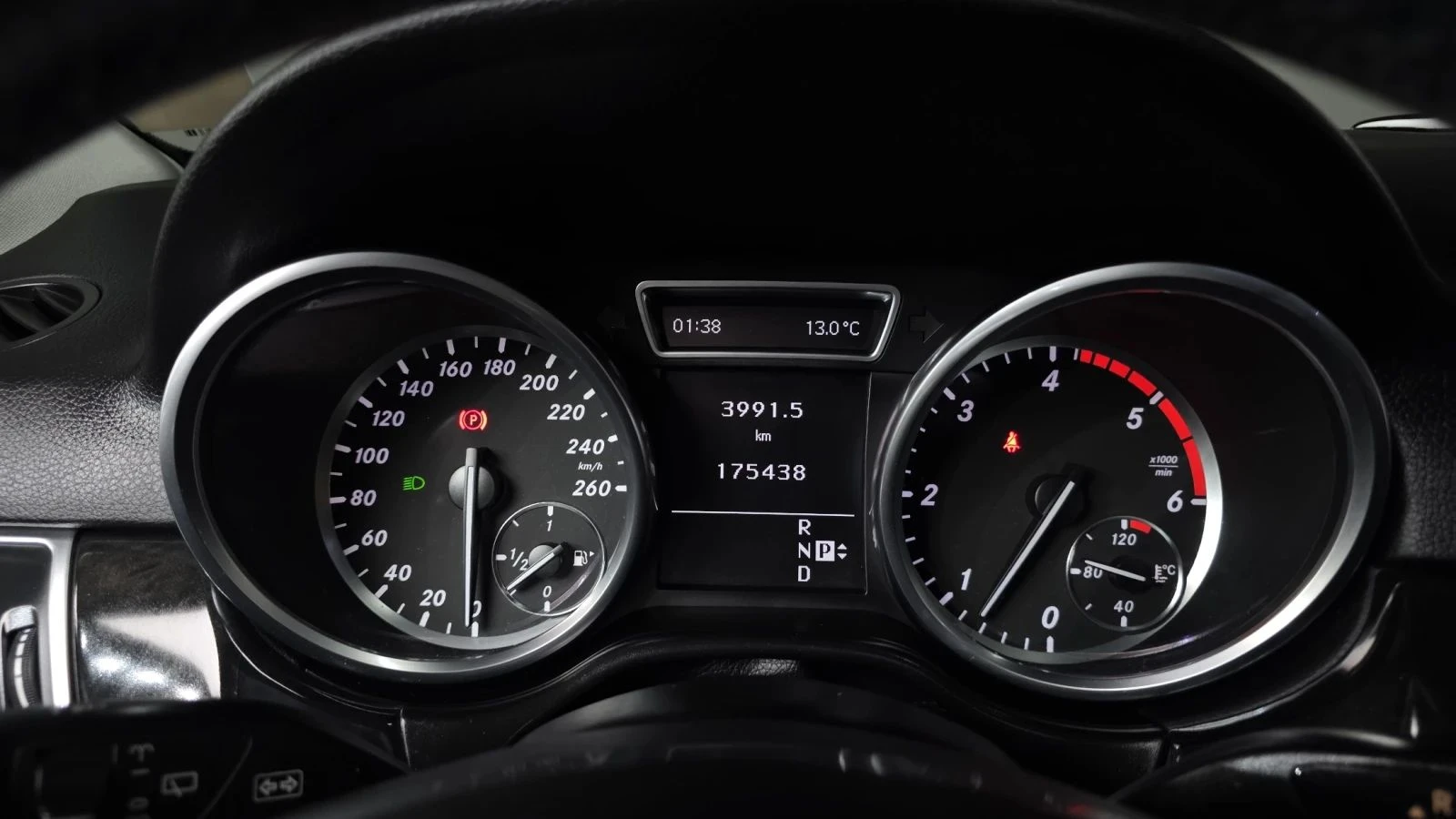Mercedes-Benz ML 350, снимка 8 - Автомобили и джипове - 56686643