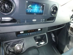Mercedes-Benz Sprinter 519 V6 В-категория, снимка 8 - Бусове и автобуси - 53694211
