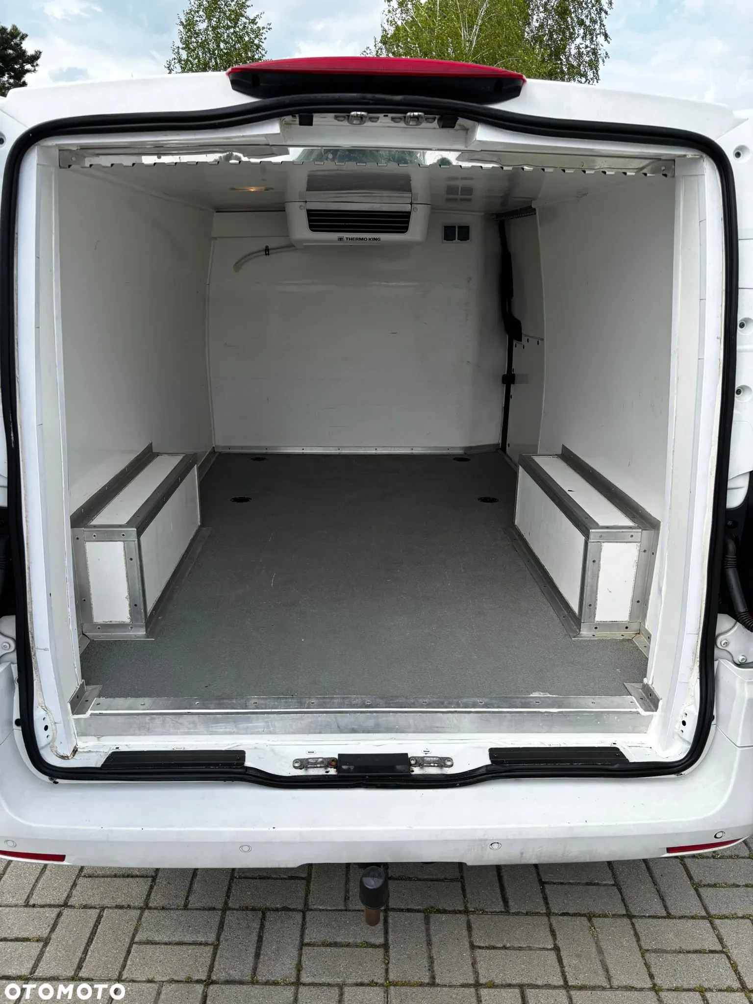 Mercedes-Benz Vito 119 BlueTec 4x4 Extra Long Van - изображение 4