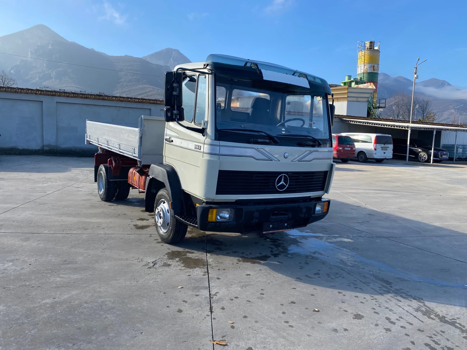 Mercedes-Benz 814 ТОП!!!Реални километри, тристранно разтоварване, снимка 1