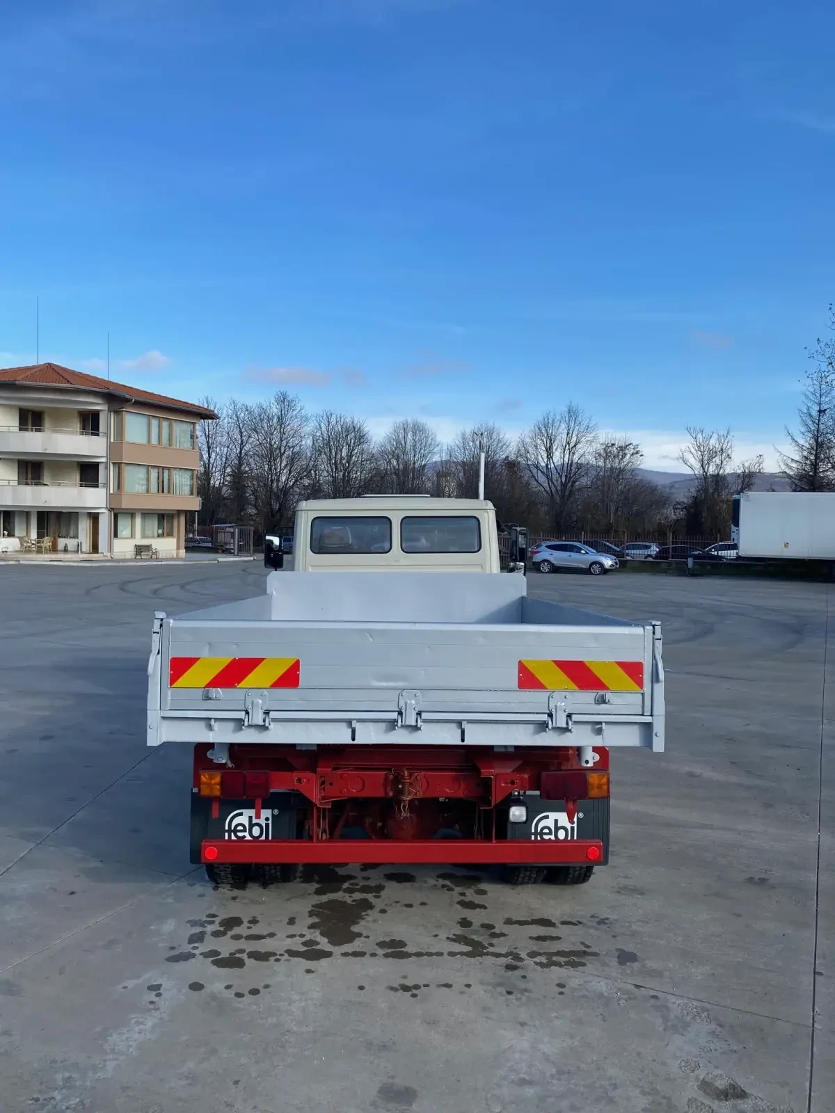 Mercedes-Benz 814 ТОП!!!Реални километри, тристранно разтоварване - изображение 5