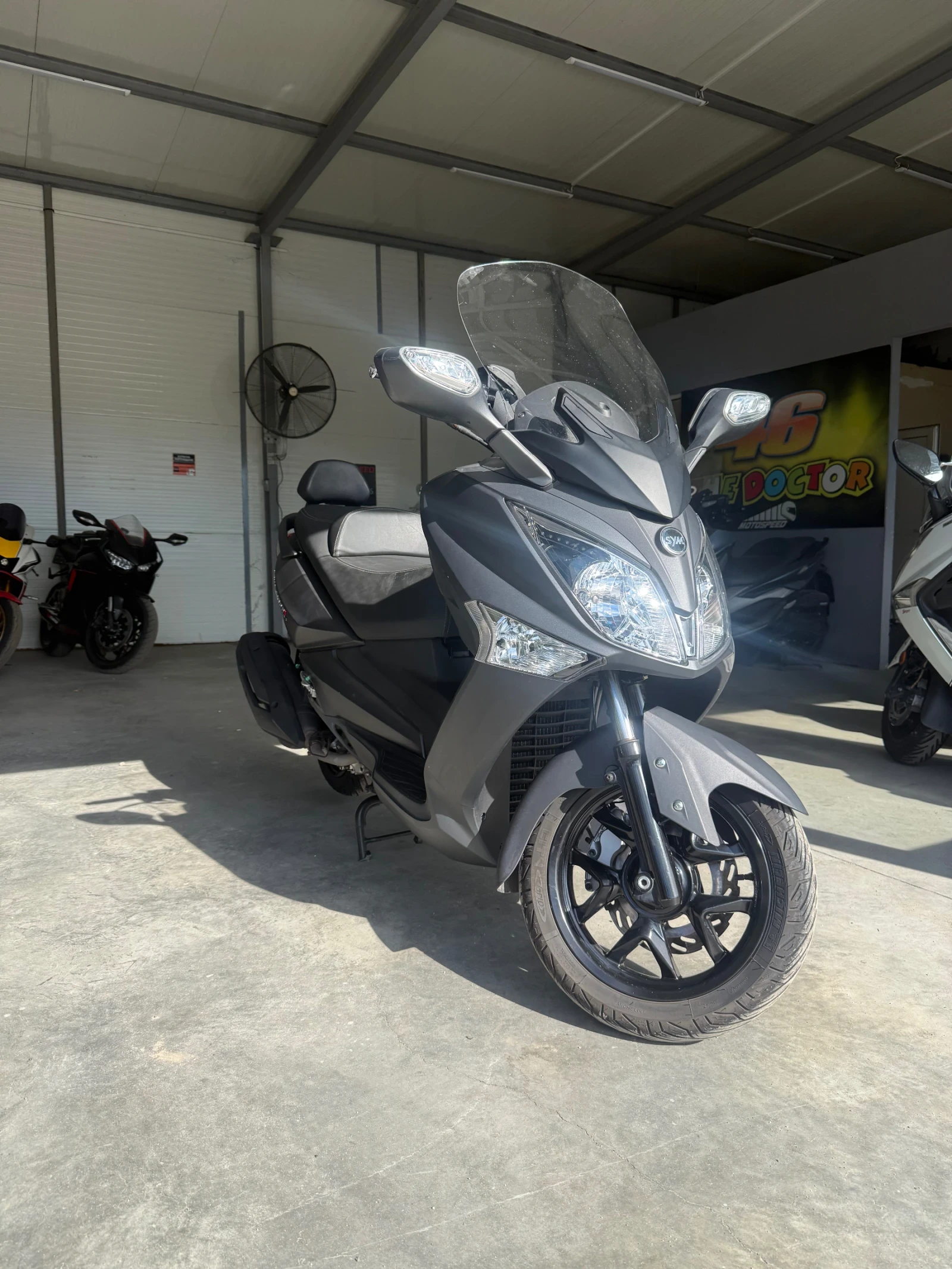 Sym GTS Joymax 300i-ABS, снимка 3 - Мотоциклети и мототехника - 56296963