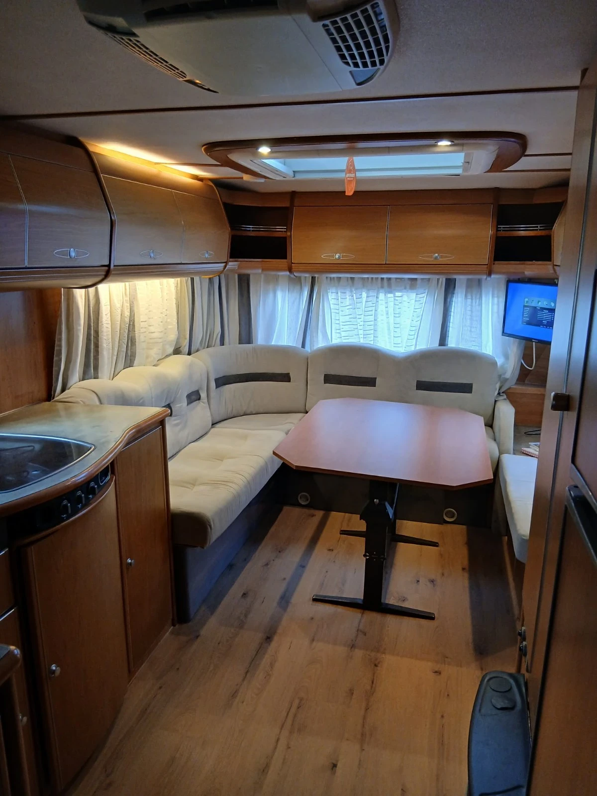  Dethleffs Exclusive  | Mobile.bg   1