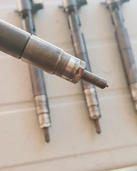 CHEVROLET CAPTIVA 2.2 D 2011- ДИЗЕЛ ИНЖЕКТОРИ/ДЮЗИ ОЕМ:28264951,25183186 , снимка 1