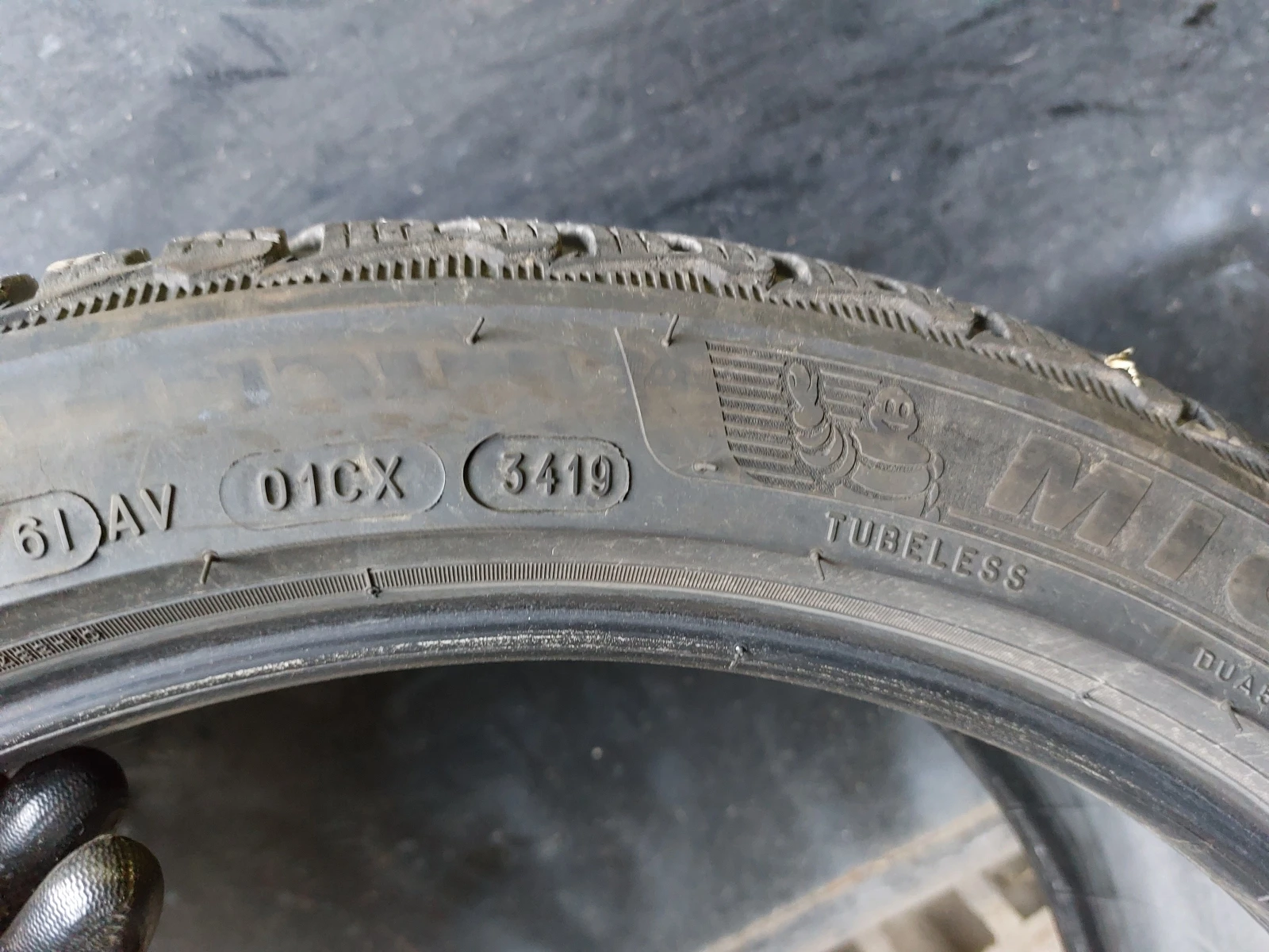  235/40R19 | Mobile.bg   8