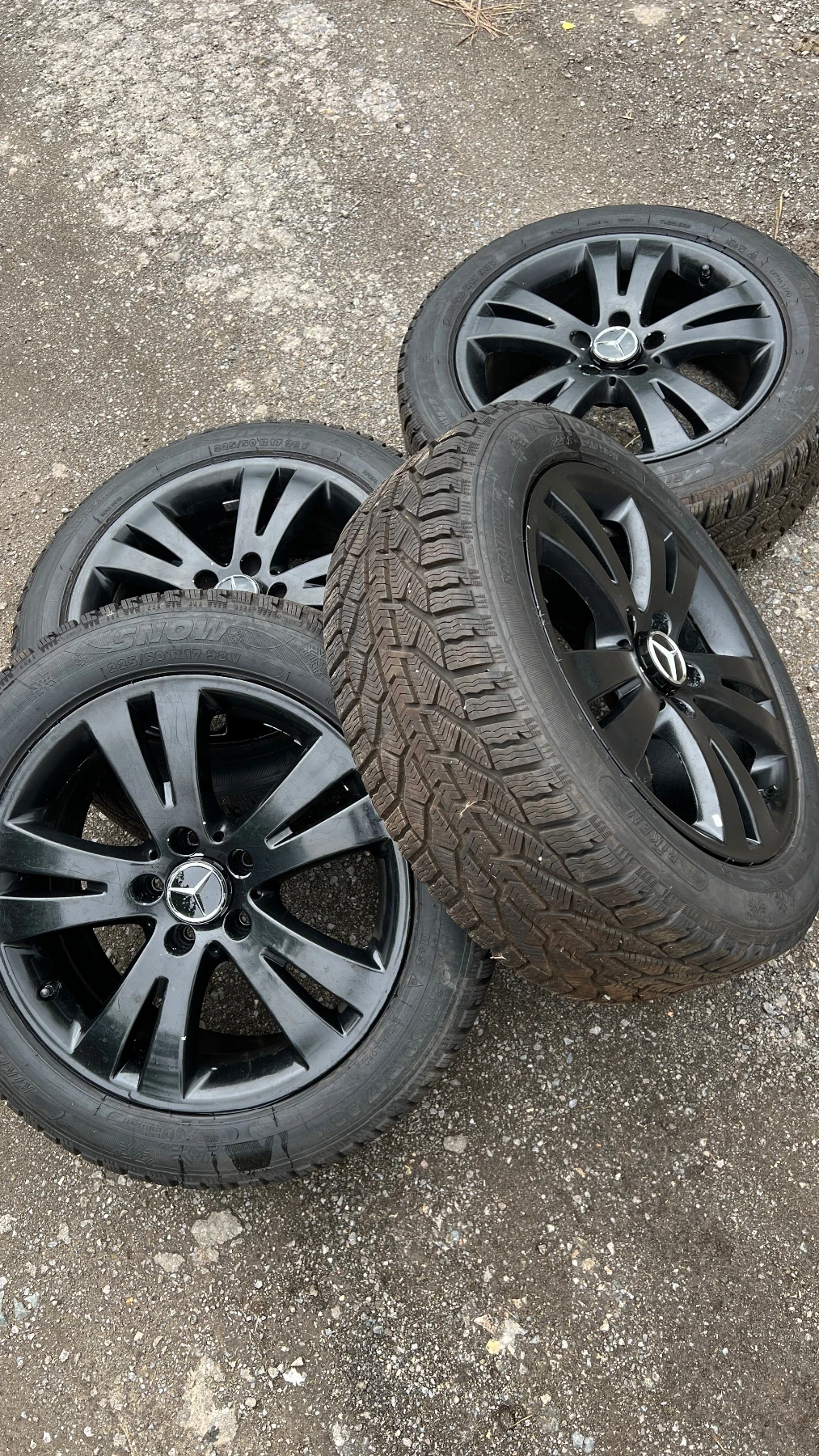    225/50R17  Mercedes-Benz | Mobile.bg   1