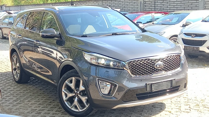 Kia Sorento 4Х4 FULL ИЗКЛЮЧИТЕЛНА СЕРВИЗ КНИЖК УНИКАТ ОБСЛУЖЕН, снимка 2 - Автомобили и джипове - 16717587