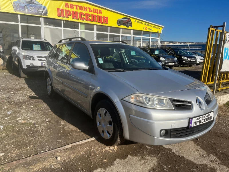 Renault Megane 1.5 DCI, снимка 3 - Автомобили и джипове - 43655536