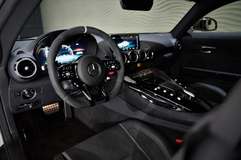Mercedes-Benz AMG GT R COUPE CARBON NIGHT-PACK, снимка 12 - Автомобили и джипове - 44176541