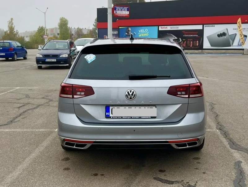 VW Passat R Line, снимка 3 - Автомобили и джипове - 47565238