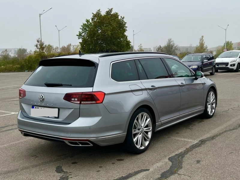 VW Passat R Line, снимка 4 - Автомобили и джипове - 47565238