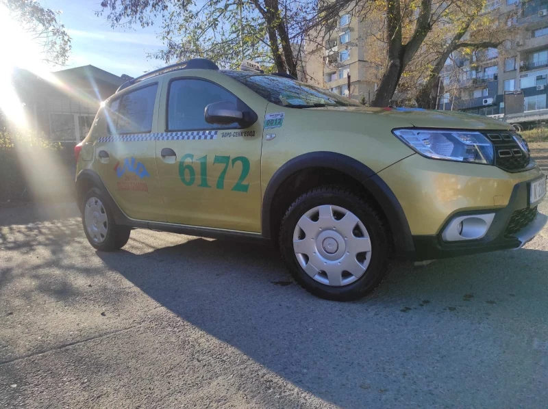 Dacia Sandero Stepway, снимка 2 - Автомобили и джипове - 48089499