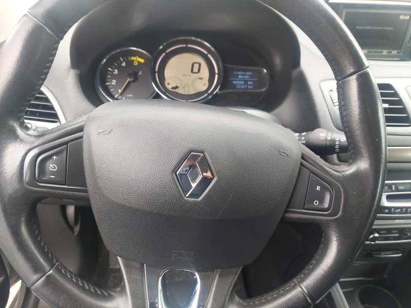 Renault Megane 1, 5dci 110ps NAVI, снимка 10 - Автомобили и джипове - 48321909