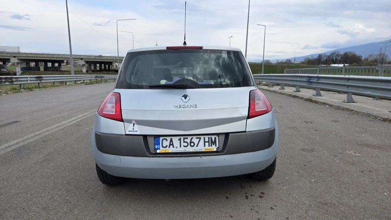 Renault Megane 1.9 dci 120 6 скорости, снимка 5 - Автомобили и джипове - 52574184