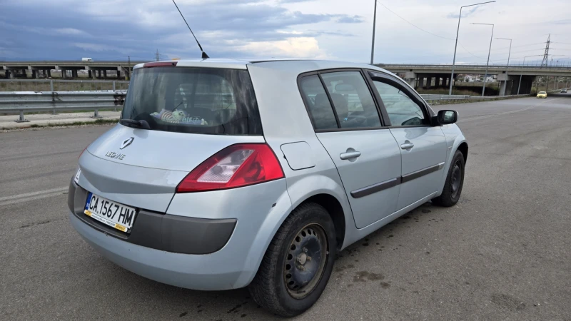 Renault Megane 1.9 dci 120 6 скорости, снимка 3 - Автомобили и джипове - 52574184