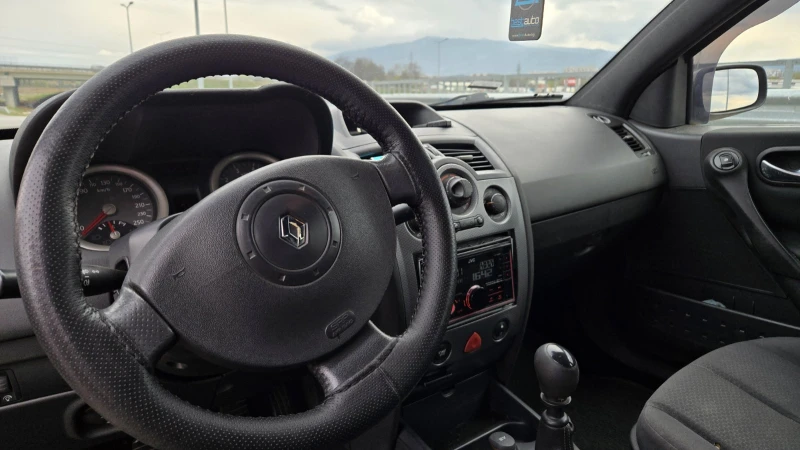 Renault Megane 1.9 dci 120 6 скорости, снимка 7 - Автомобили и джипове - 52574184