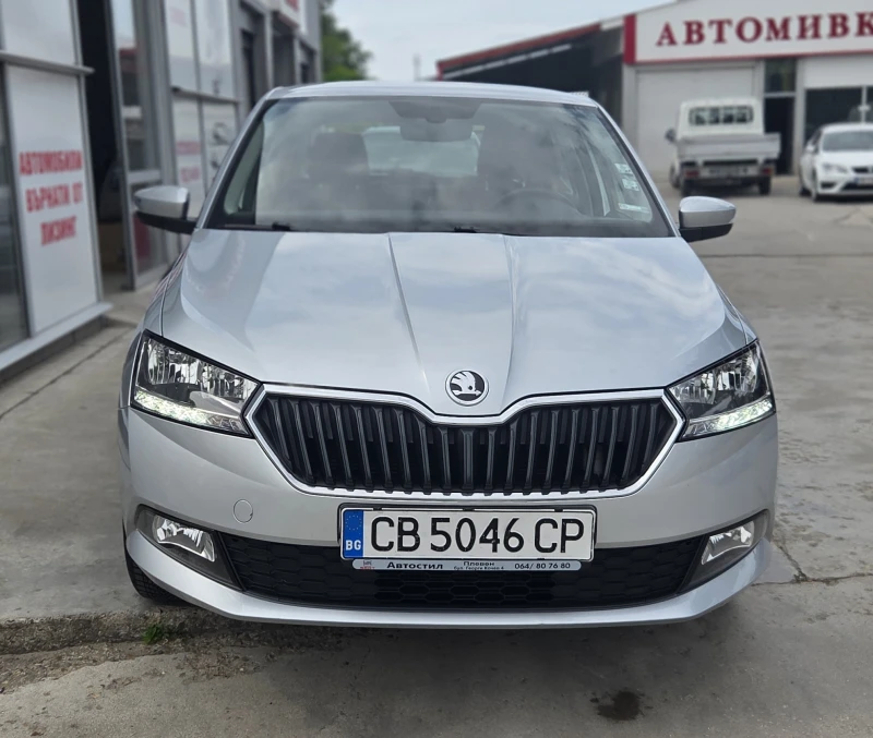 Skoda Fabia ГАРАНЦИЯ 07.2026г., снимка 2 - Автомобили и джипове - 50384206