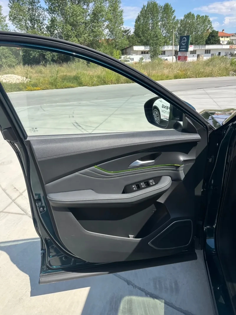 DONGFENG T5-EVO HEV, снимка 9 - Автомобили и джипове - 51036325