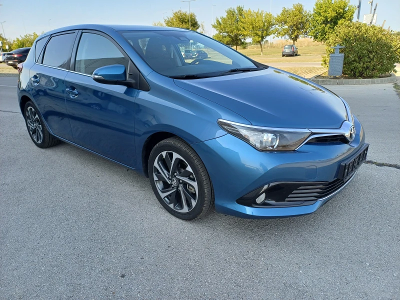 Toyota Auris 1.2 Benzin 116k.s Facelift , снимка 3 - Автомобили и джипове - 51421298