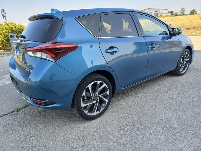 Toyota Auris 1.2 Benzin 116k.s Facelift , снимка 4 - Автомобили и джипове - 51421298