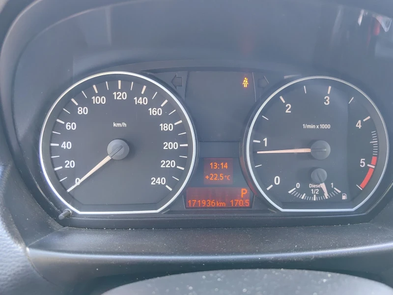 BMW 118 LCI, снимка 2 - Автомобили и джипове - 51425648