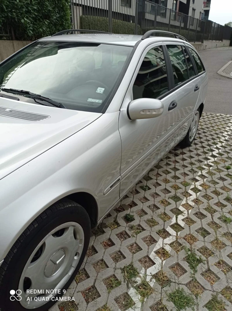 Mercedes-Benz C 220, снимка 15 - Автомобили и джипове - 52012794