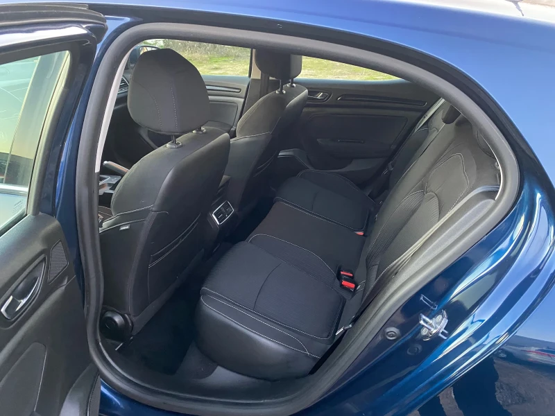Renault Megane Renault Megane 1.6 dCi, 110 к.с., снимка 10 - Автомобили и джипове - 52773925