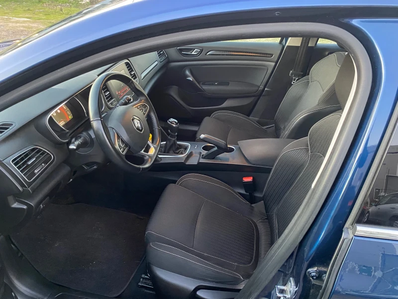 Renault Megane Renault Megane 1.6 dCi, 110 к.с., снимка 9 - Автомобили и джипове - 52773925