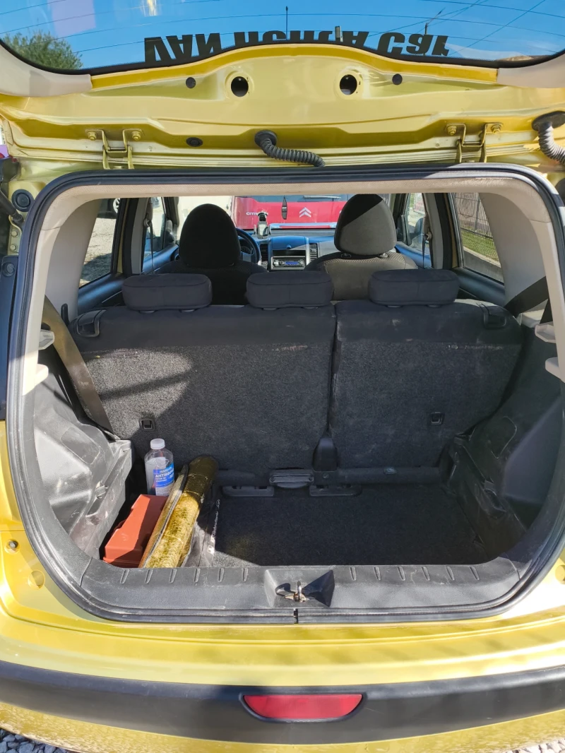 Nissan Note 1, 4 benzin 88 k.s., снимка 5 - Автомобили и джипове - 52900331