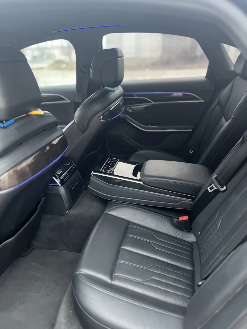 Audi A8, снимка 10 - Автомобили и джипове - 52960688