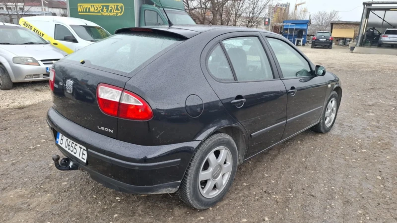 Seat Leon, снимка 6 - Автомобили и джипове - 53018875