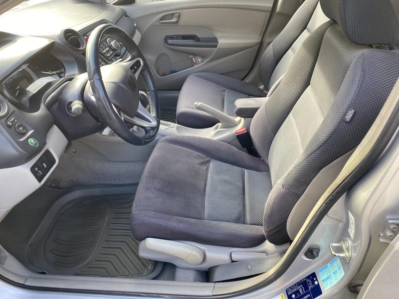 Honda Insight Hybrid, снимка 10 - Автомобили и джипове - 53476525