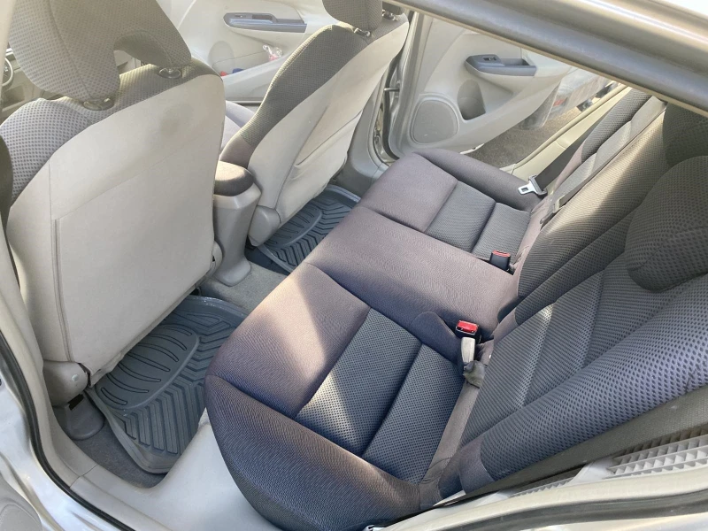 Honda Insight Hybrid, снимка 9 - Автомобили и джипове - 53476525