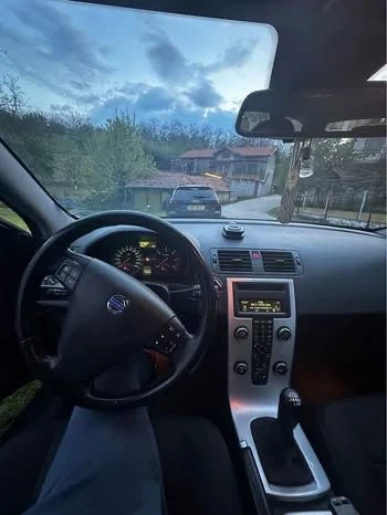 Volvo V50  - изображение 5