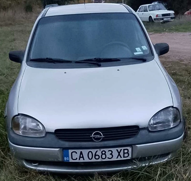 Opel Corsa, снимка 2 - Автомобили и джипове - 54790430