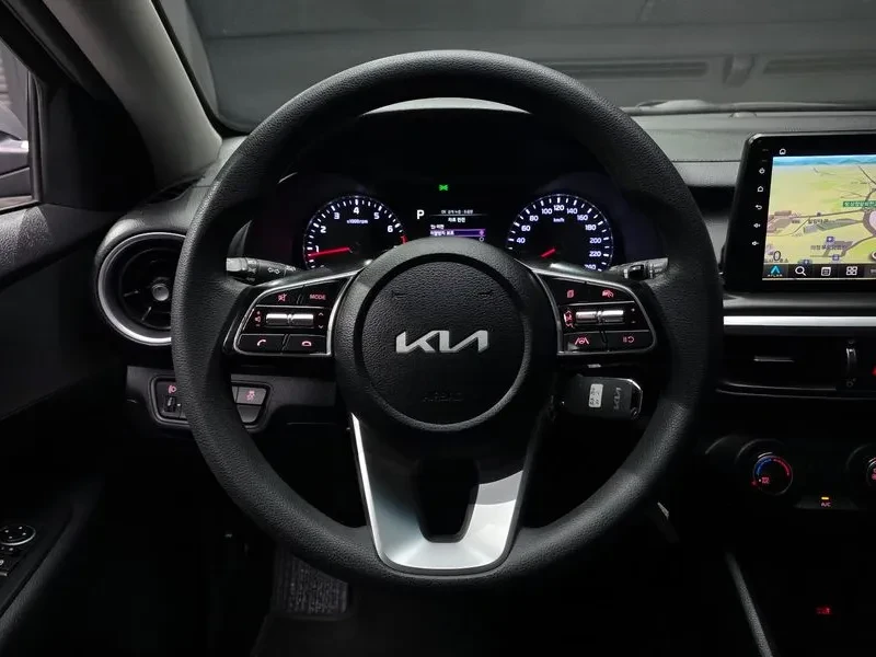 Kia K3 2Nd Generation 1.6 Trendy, снимка 13 - Автомобили и джипове - 56699114