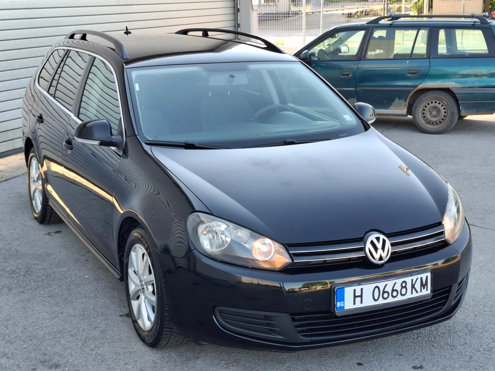 VW Golf 6 1.6TDI * КЛИМАТИК * РЕГИСТРИРАН * ОБСЛУЖЕН *  - изображение 7