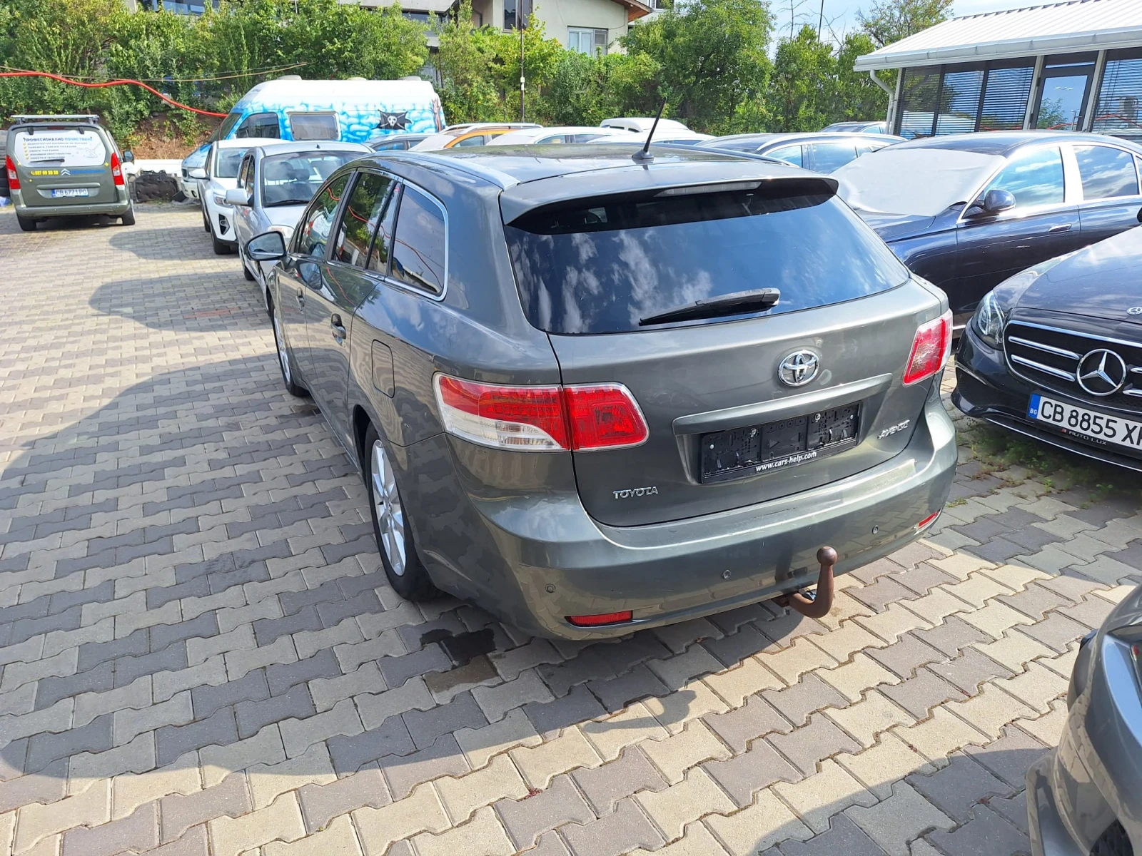Toyota Avensis 1.8 benzin Avtomat - изображение 5