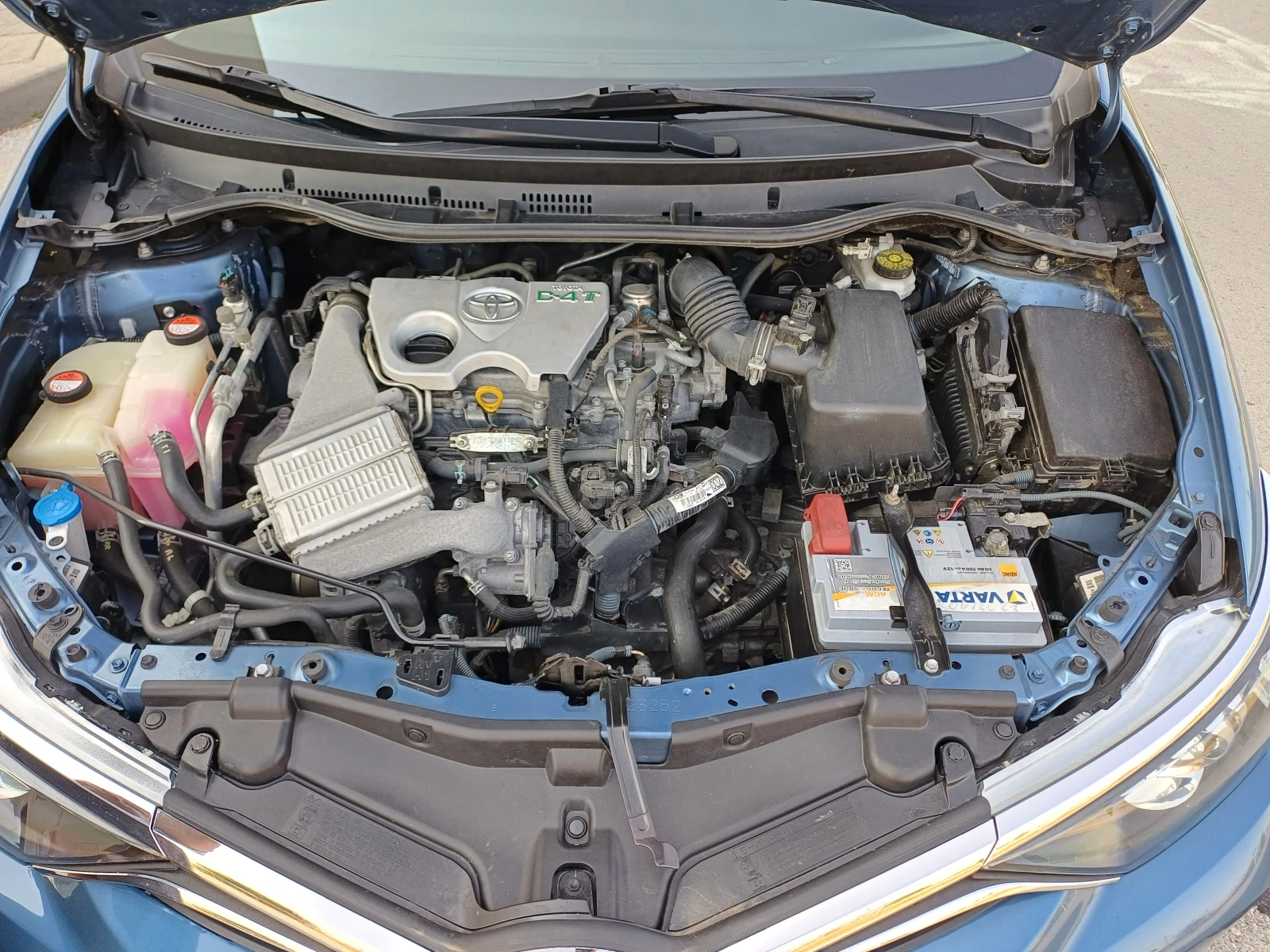 Toyota Auris 1.2 Benzin 116k.s Facelift  | Mobile.bg   17